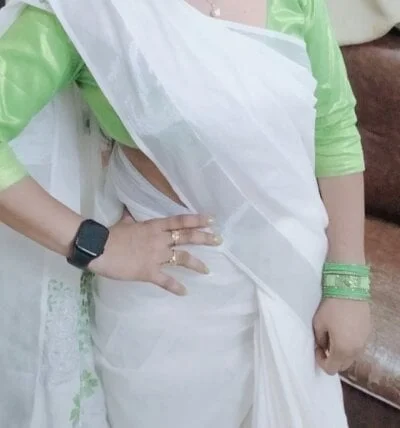 Elakkiya32 Stripchat Model