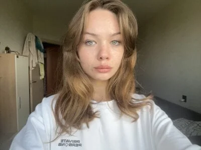 VelvetKate Stripchat Model