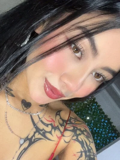 emily_22x Stripchat Model